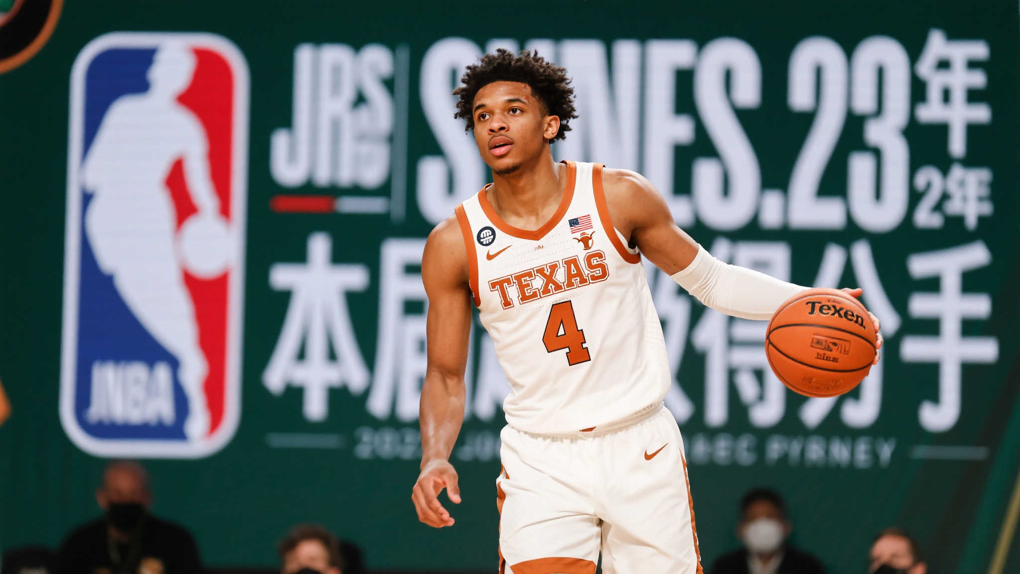 超级得分机器!JRs25年选秀榜眼之星:特雷-约翰逊 在每一届NBA选秀中,总有一些名字让人印象深刻,而